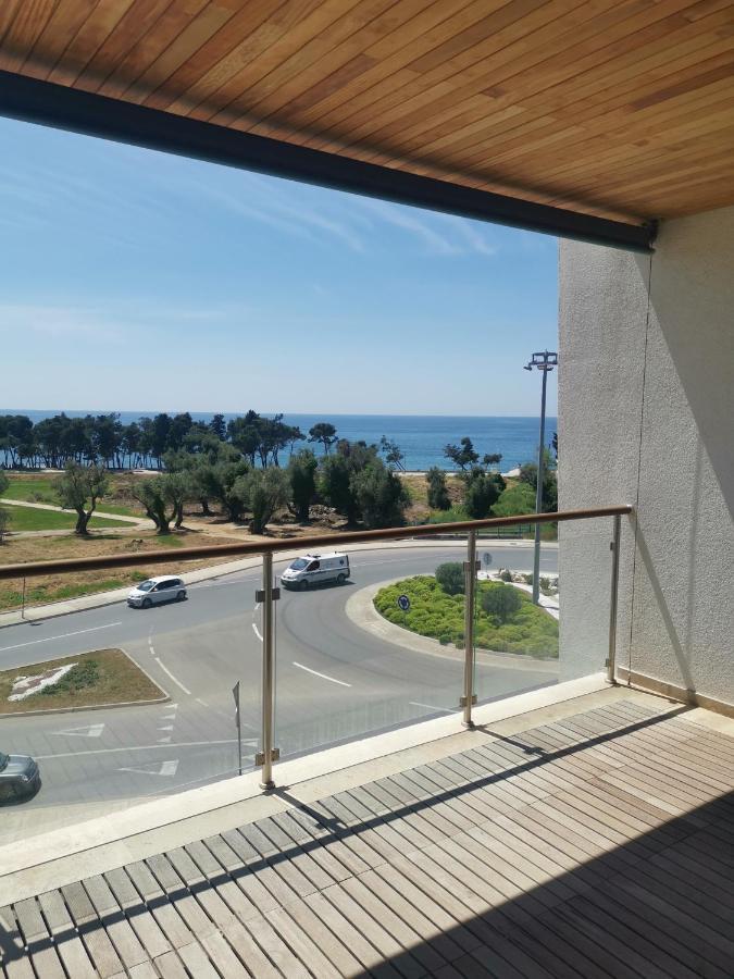 New Luxury Apartments Бар Экстерьер фото