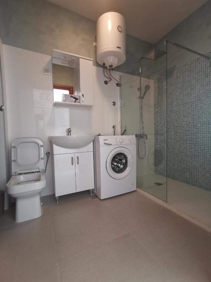 New Luxury Apartments Бар Экстерьер фото