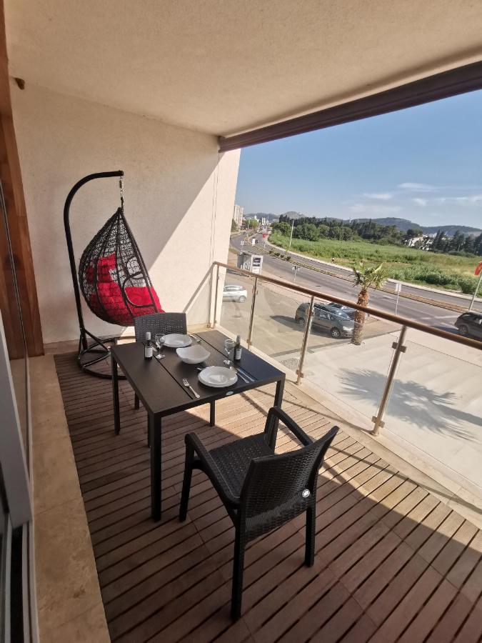 New Luxury Apartments Бар Экстерьер фото